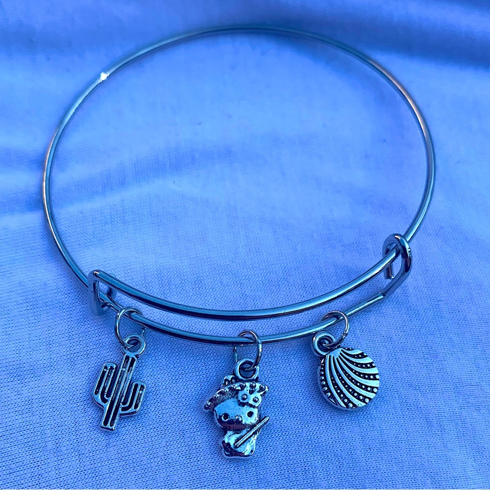 Brand New! Handmade! Adjustable Charm Bangle Bracelet!
